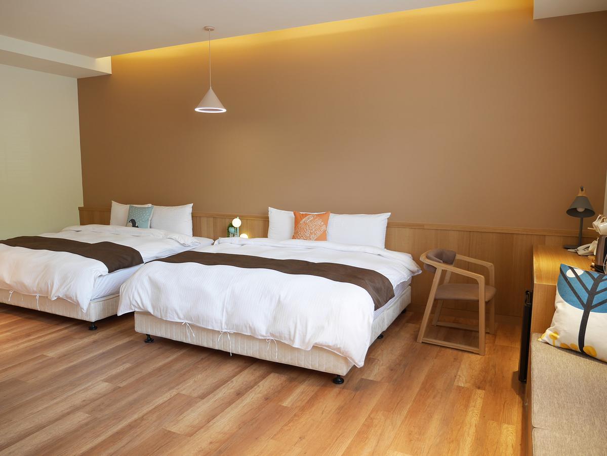 See Moon Homestay Юйчи Экстерьер фото